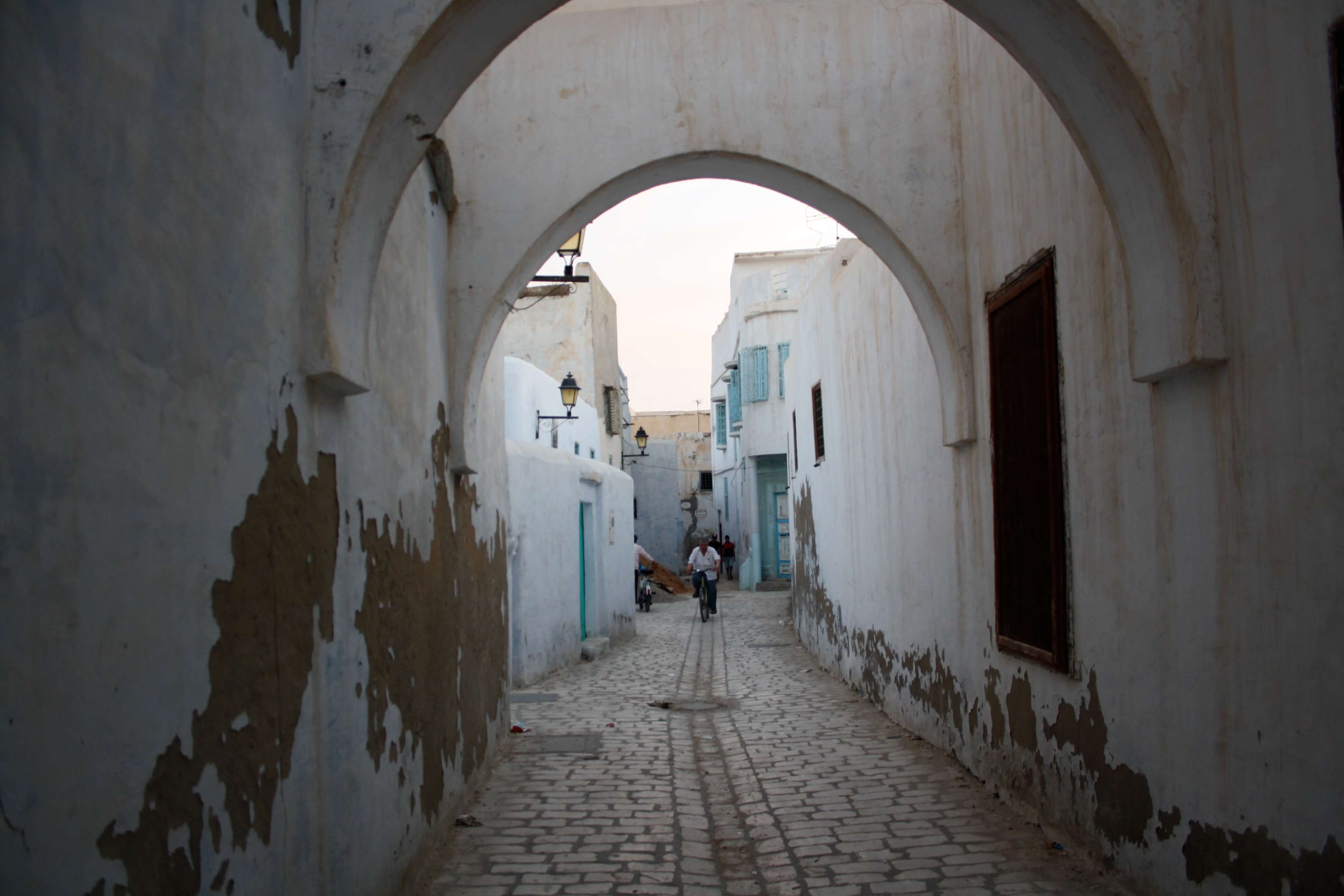 tunesie, kairouan straatje.jpg